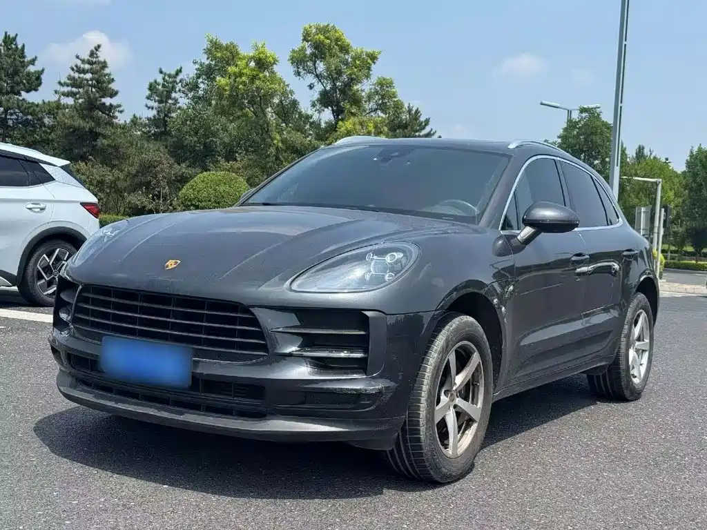 Porsche Macan 2021 — фото 1