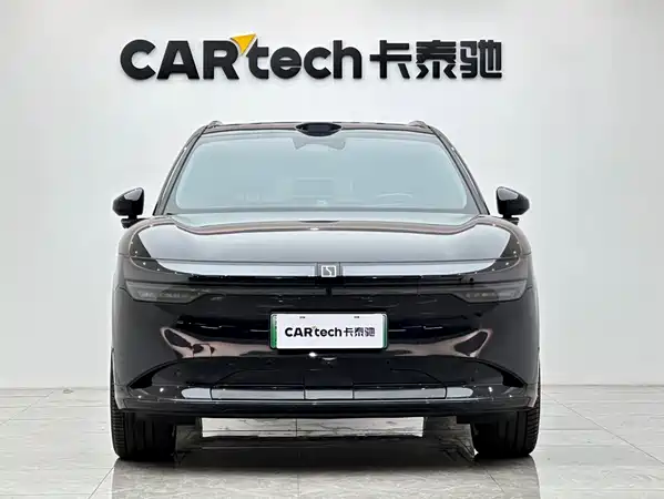Zeekr 7X 2025
