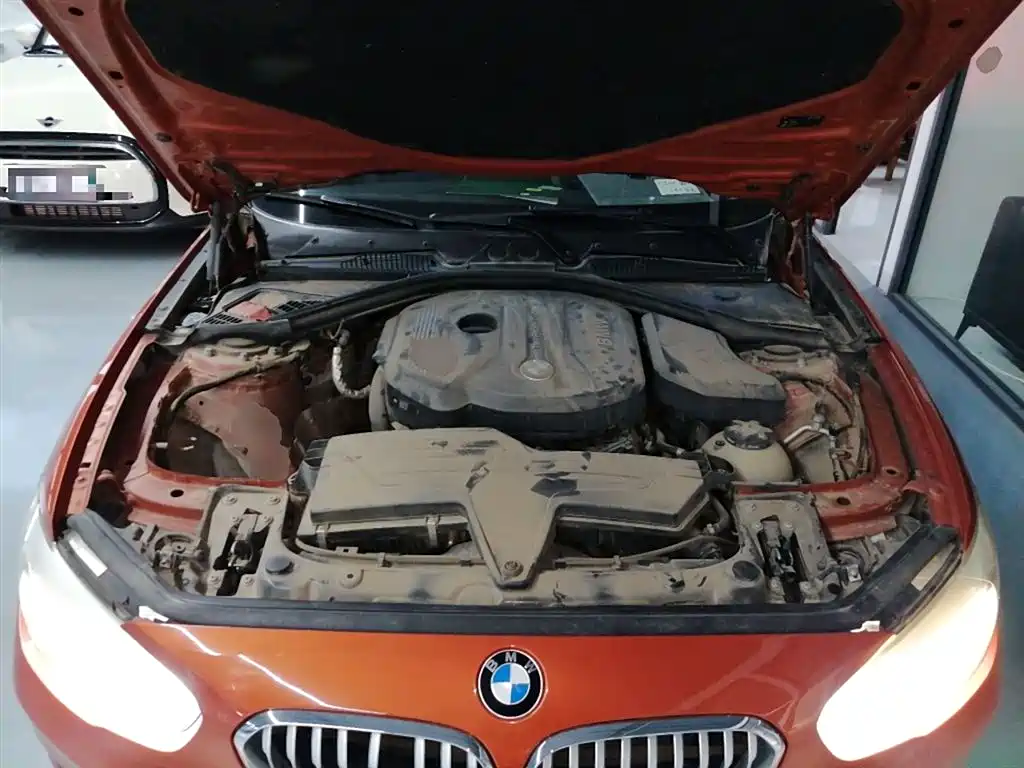 BMW 1 Series 2017 — фото 17