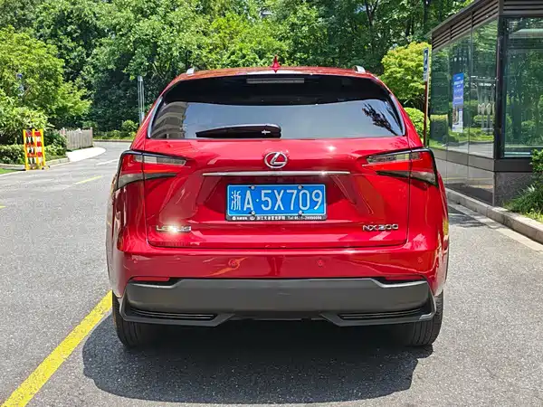 Lexus NX 2016