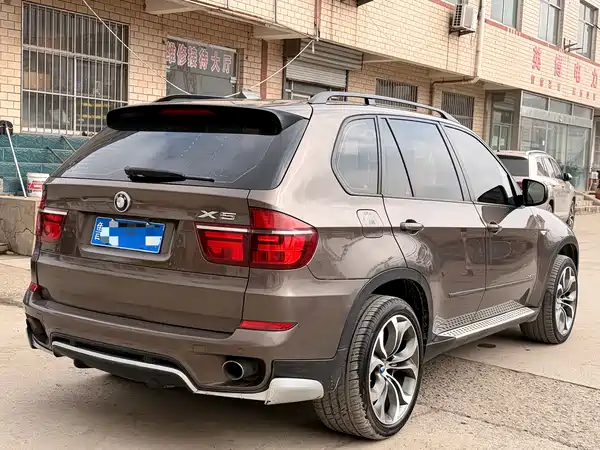 BMW X5 2011