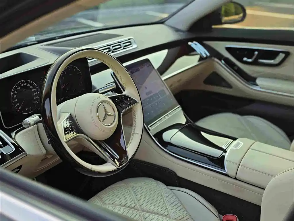 Mercedes-Benz Maybach S-Class 2021 — фото 11