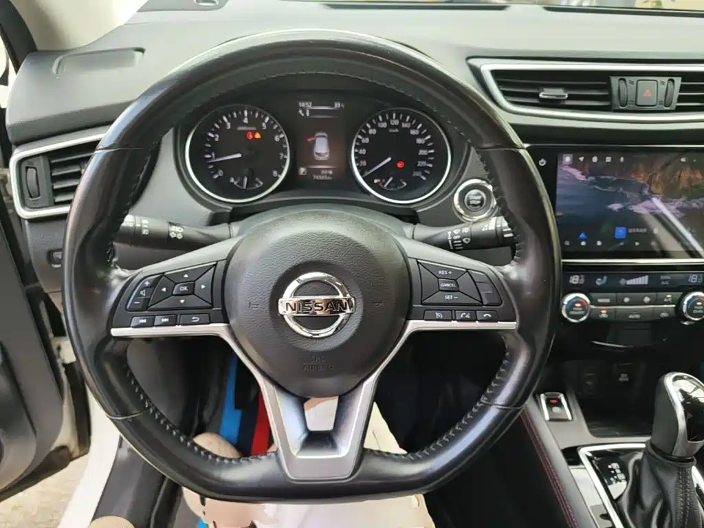 Nissan Qashqai 2023 — фото 11