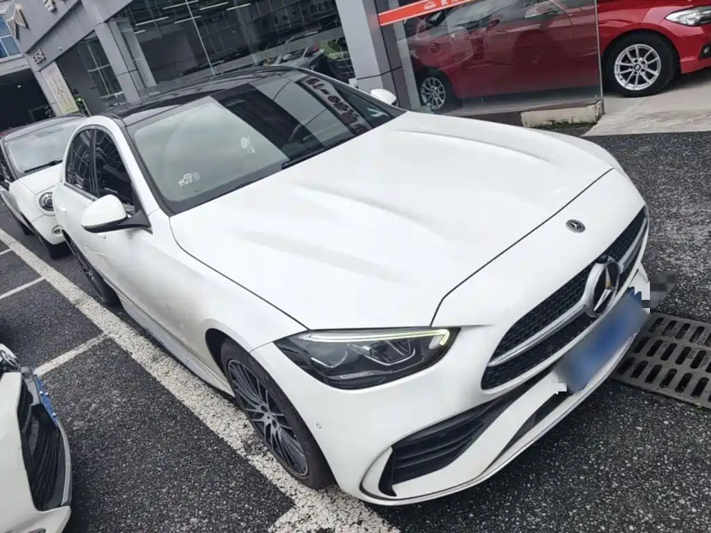 Mercedes-Benz C-Class 2023