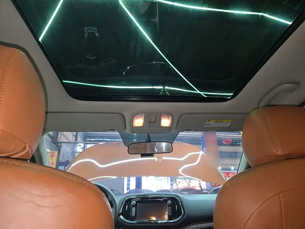 Kia KX3 2017 — фото 18