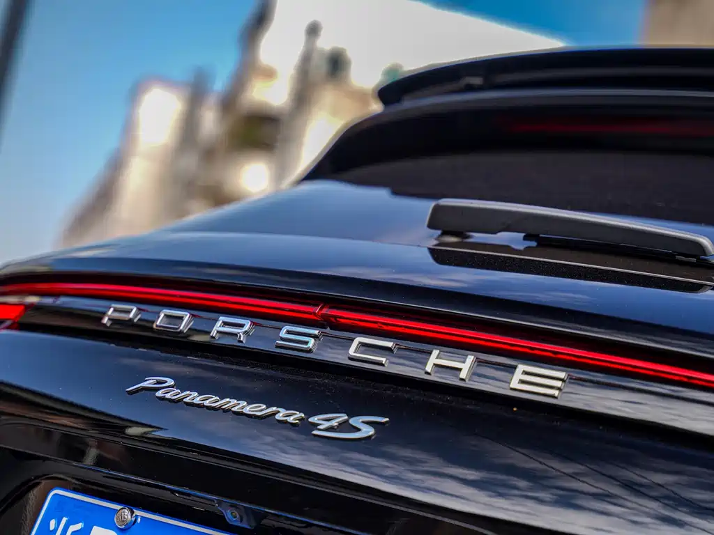 Porsche Panamera 2019 — фото 6