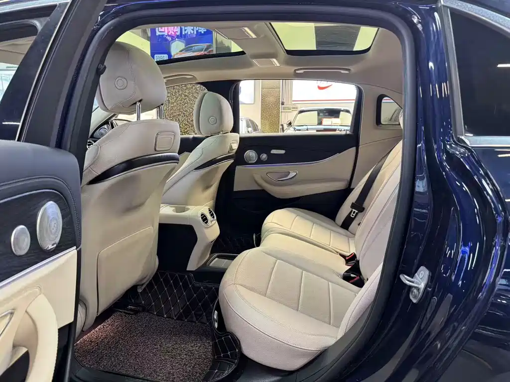 Mercedes-Benz E-Class 2018