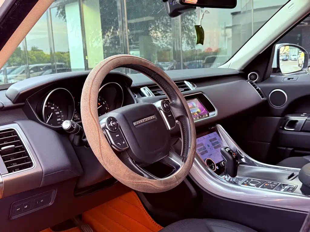 Land Rover Range Rover Sport 2017 — фото 4
