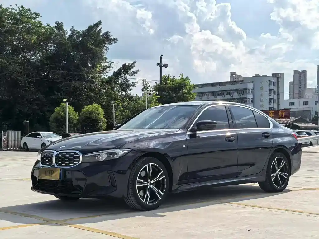 BMW 3 Series 2023