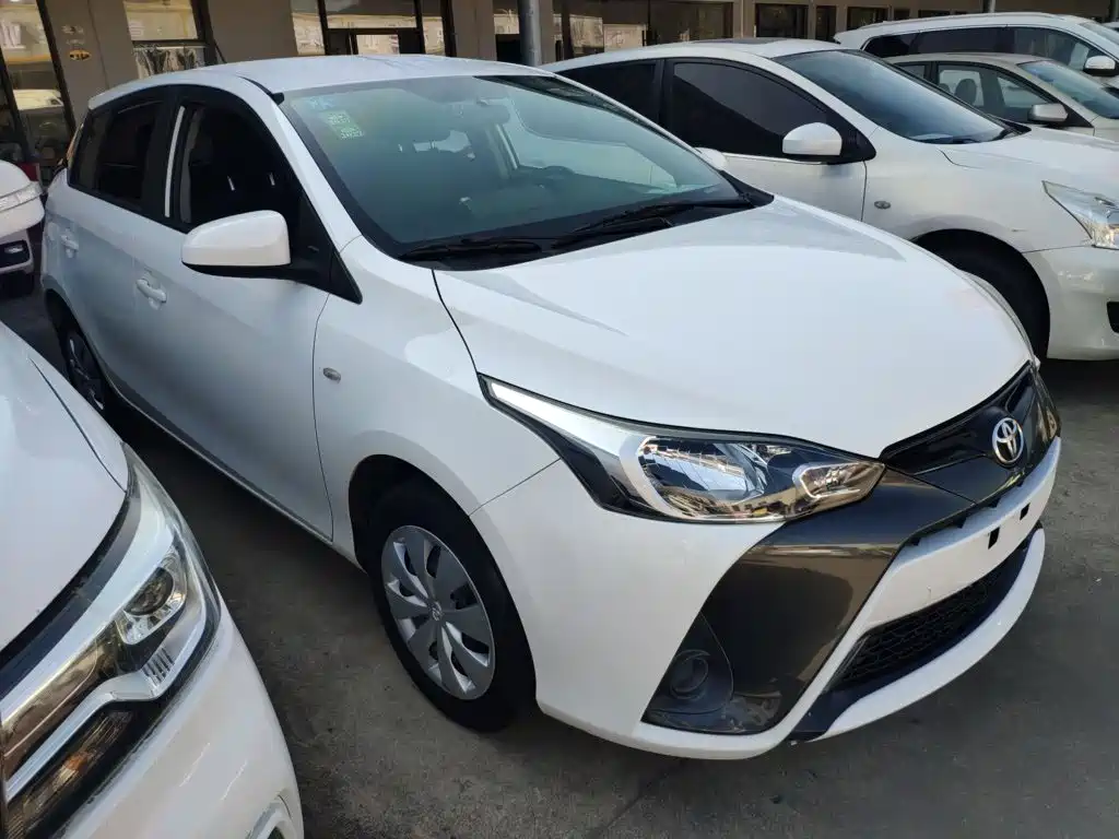 Toyota Yaris L 2019