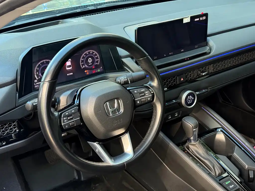 Honda Accord 2024 — фото 17