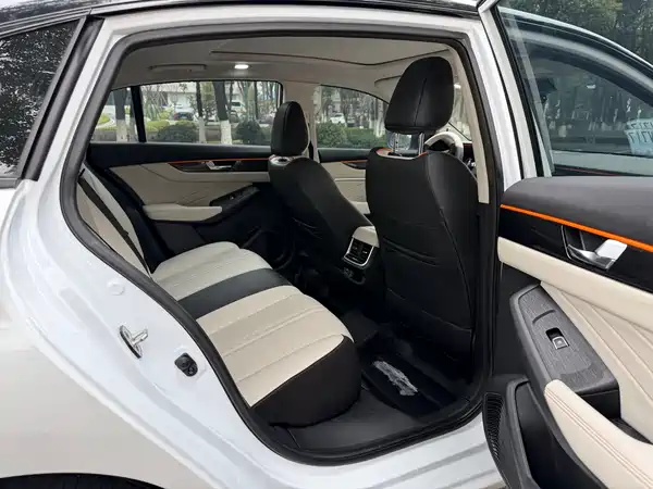 Dongfeng Yixuan MAX 2023