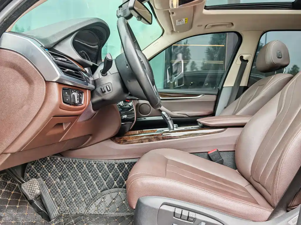BMW X5 2018 — фото 13