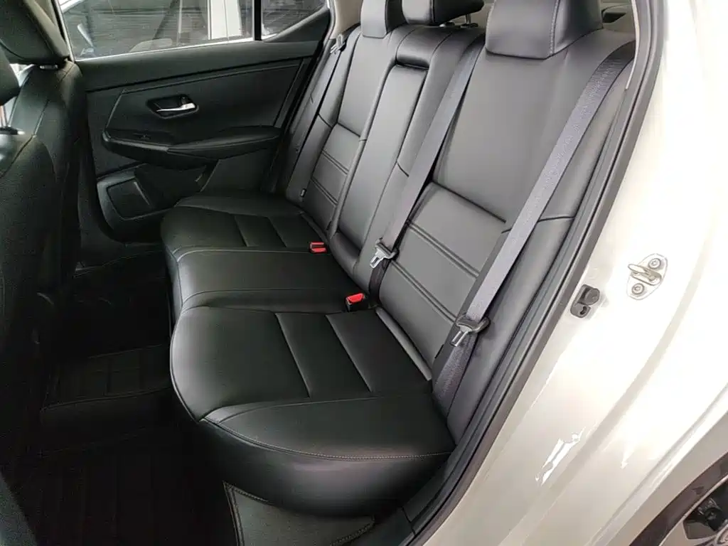 Nissan Sylphy 2024 — фото 13