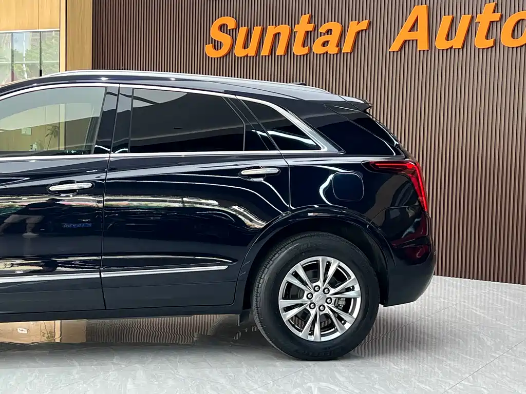 Cadillac XT5 2020 — фото 15