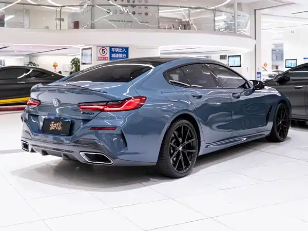BMW 8 Series 2019