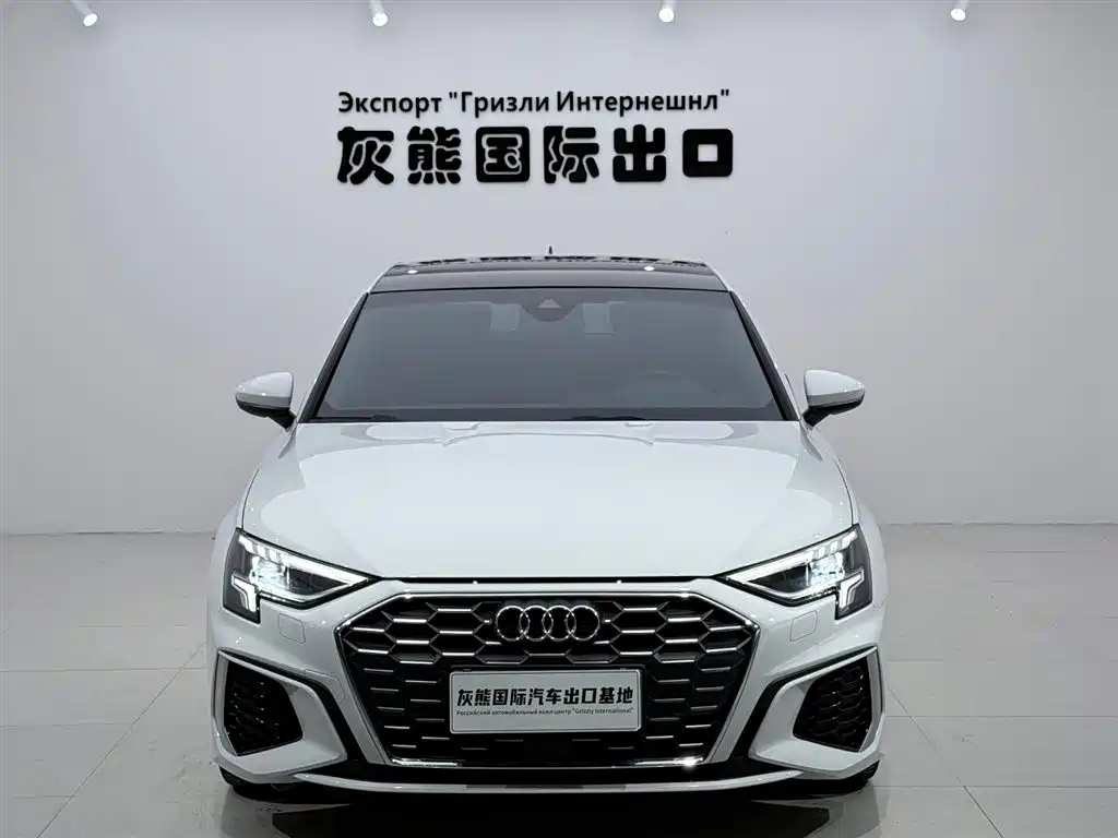 Audi A3 2023 — фото 2