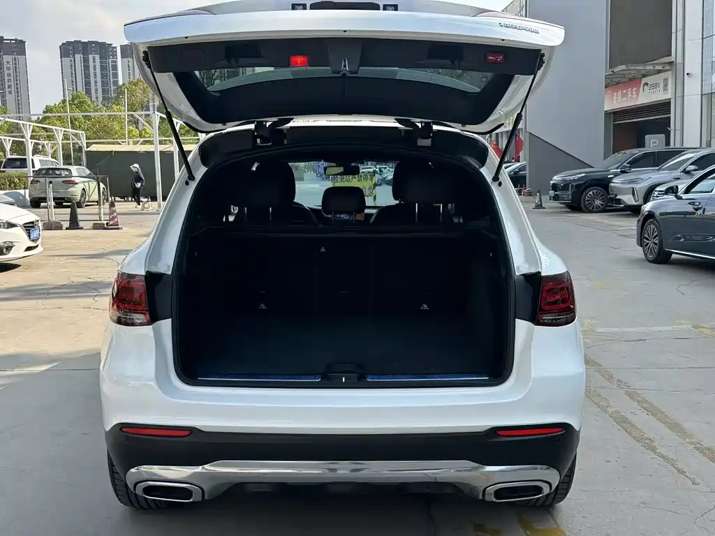 Mercedes-Benz GLC 2022 — фото 14