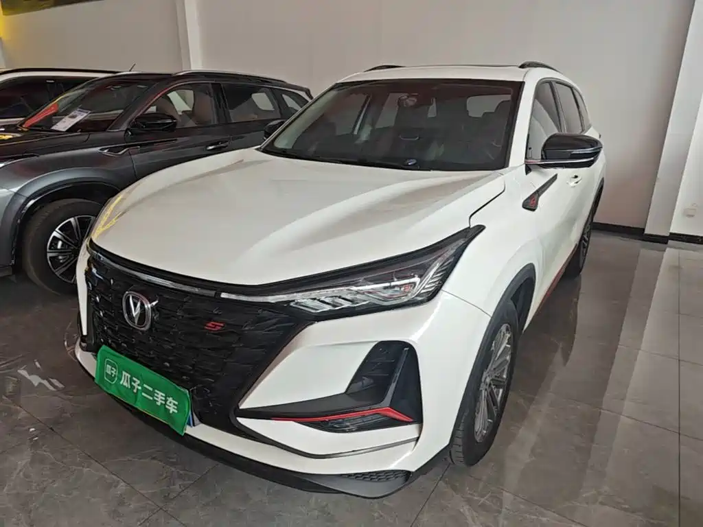 Changan CS75 PLUS 2022 — фото 2