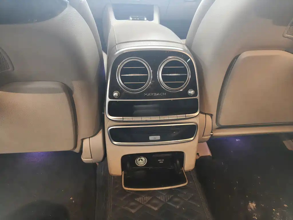 Mercedes-Benz S-Class 2015 — фото 20