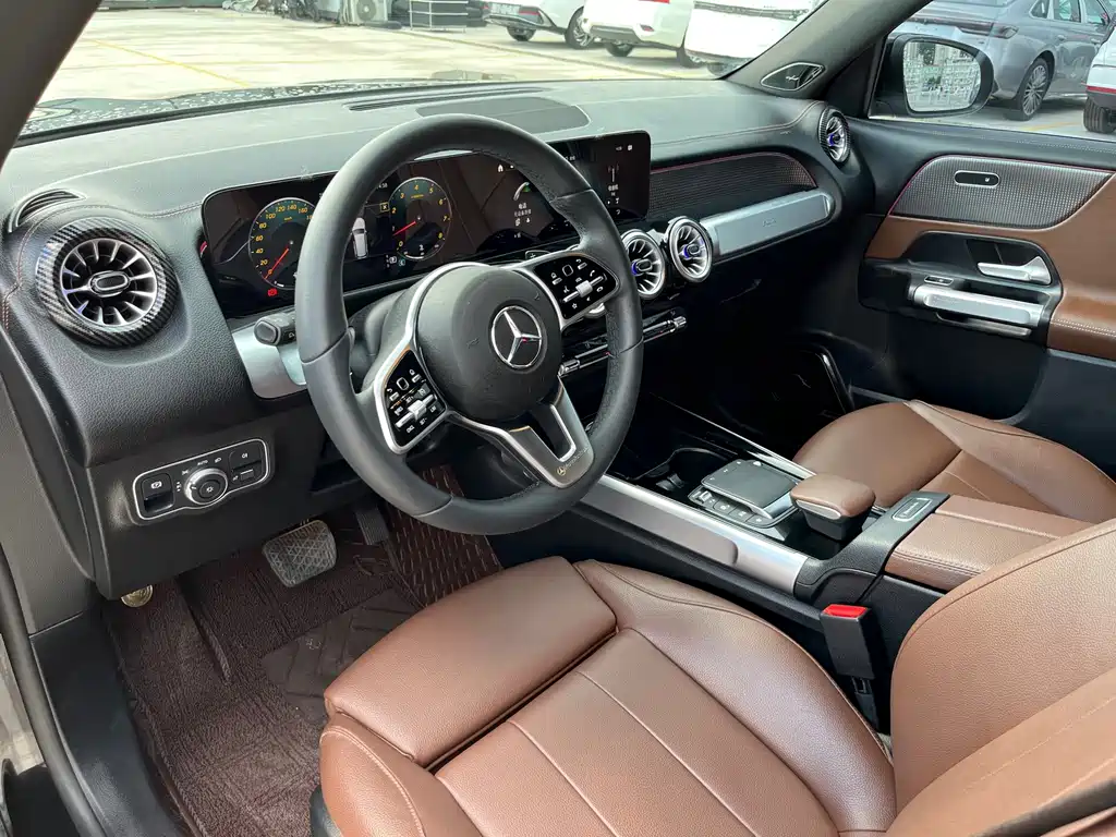 Mercedes-Benz GLB 2022