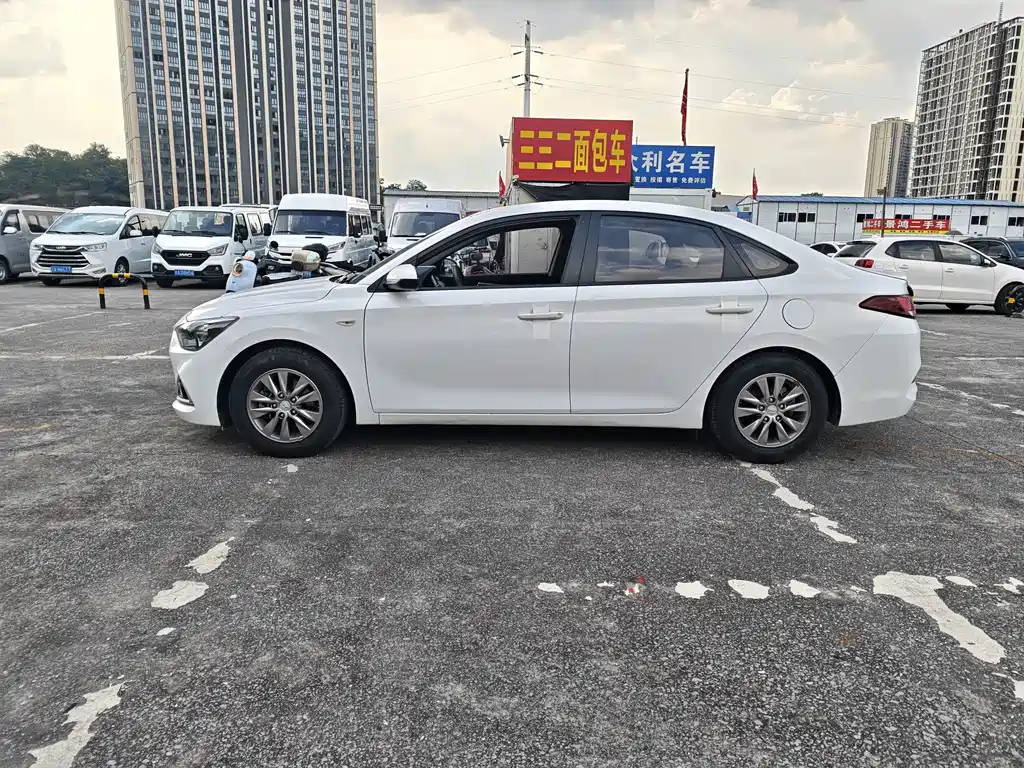 Hyundai Joyful 2017