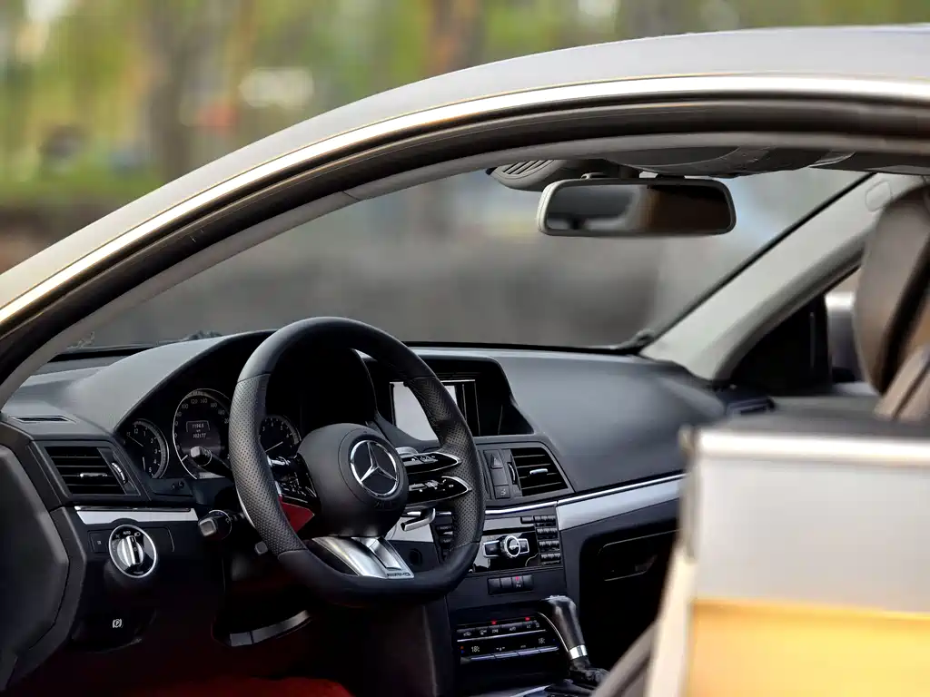 Mercedes-Benz E-Class 2014 — фото 11