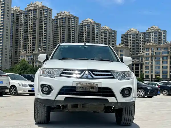 Mitsubishi Pajero Jinchang 2017