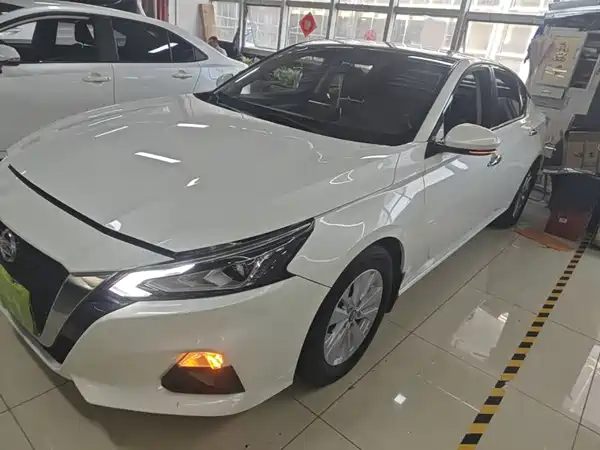 Nissan Teana 2019