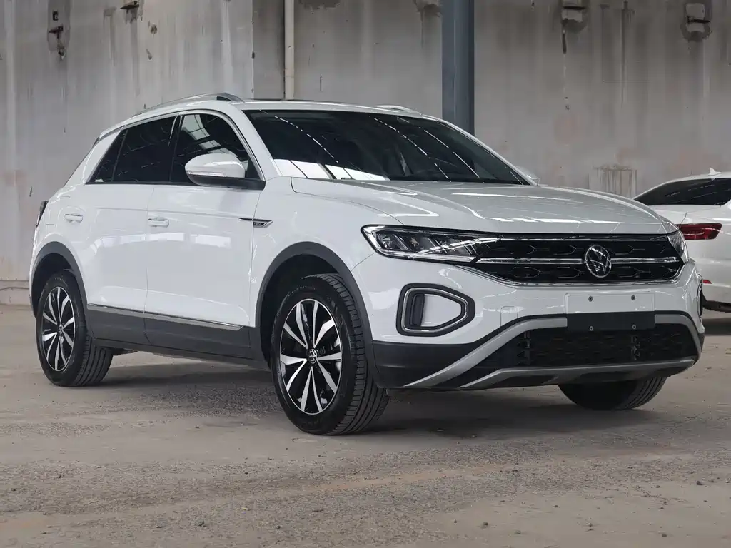 Volkswagen T-Roc 2023