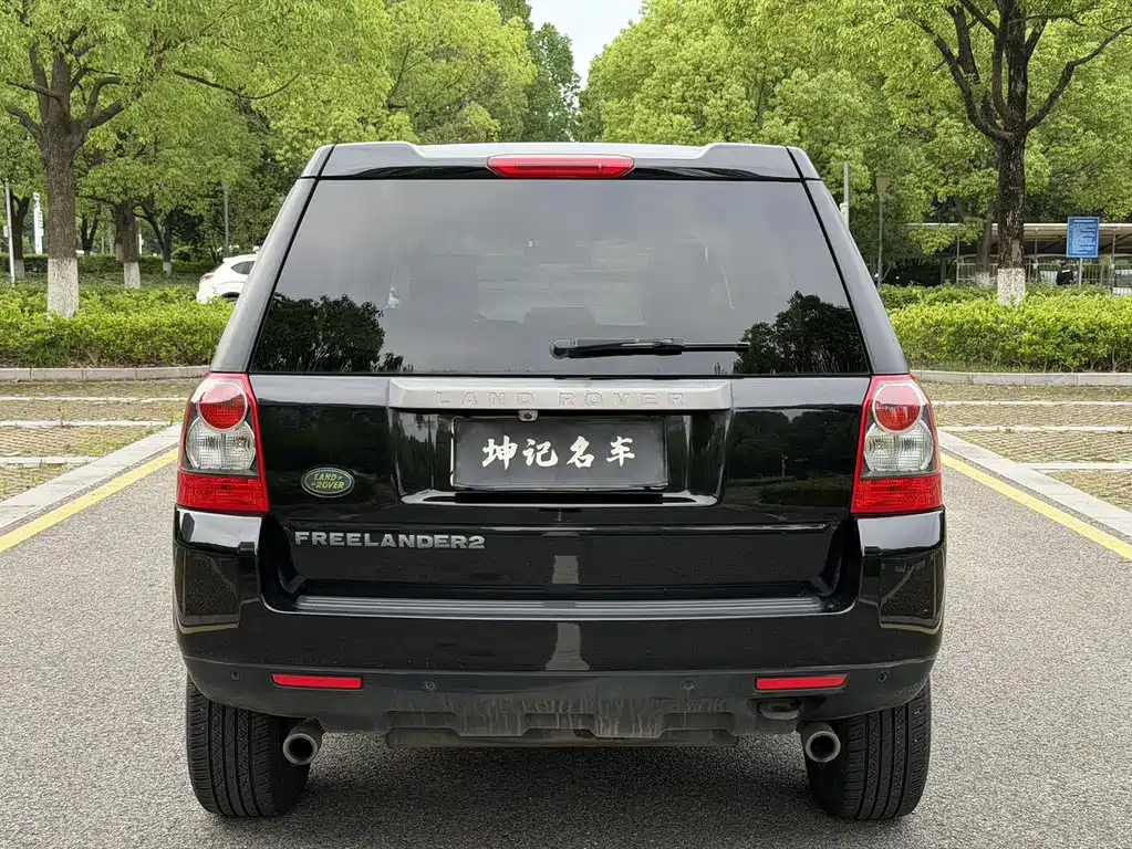 Land Rover Freelander 2 2010 — фото 15