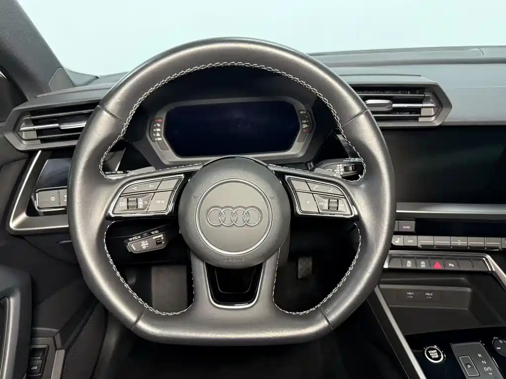 Audi A3 2022 — фото 10