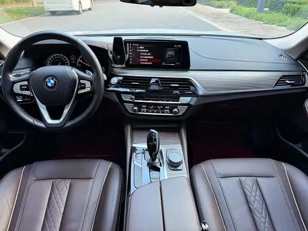 BMW 5 Series 2018