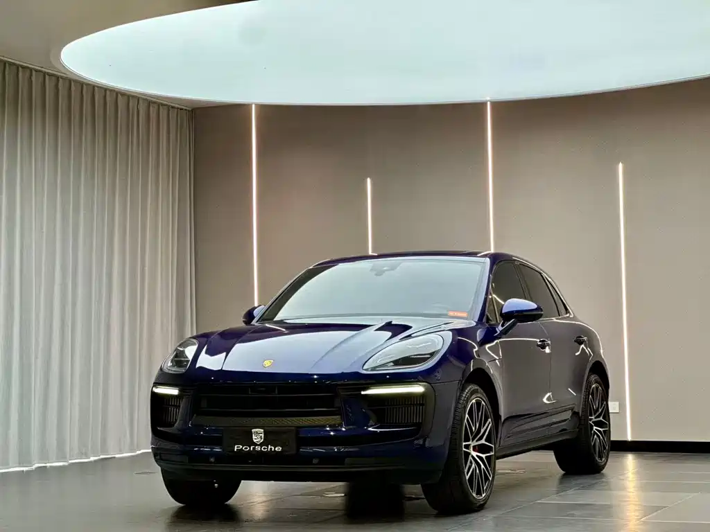 Porsche Macan 2022 — фото 1