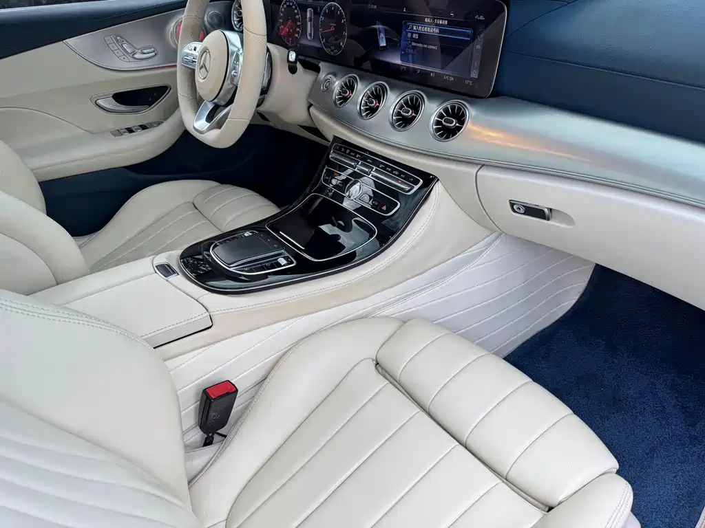 Mercedes-Benz E-Class 2020 — фото 16