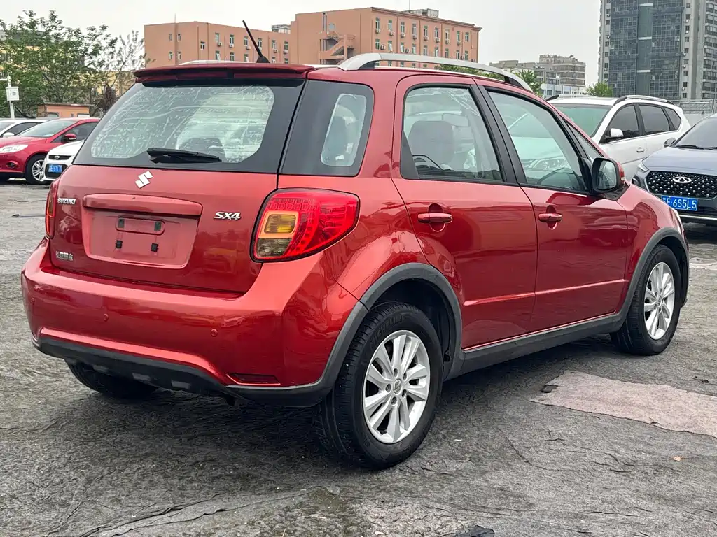 Suzuki SX4 2015 — фото 5