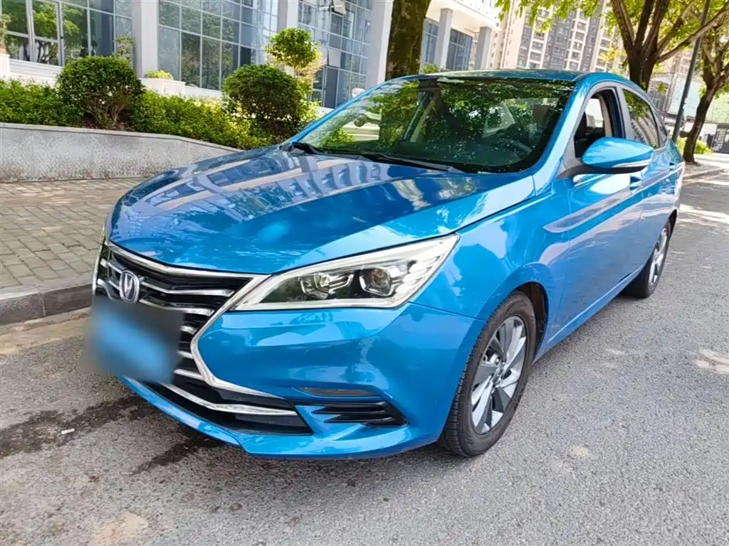 Changan Eado DT 2018 — фото 2