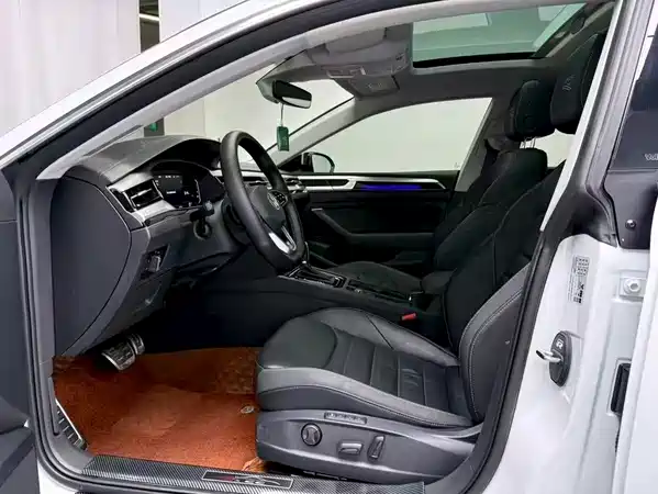 Volkswagen CC 2024