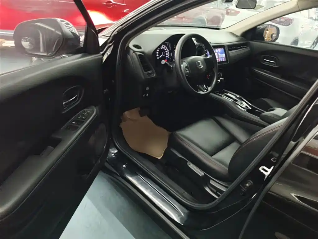 Honda Vezel 2016 — фото 16