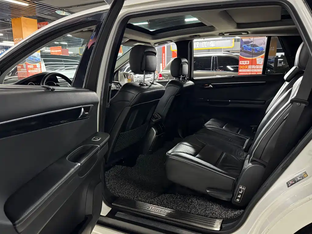 Mercedes-Benz R-Class 2018 — фото 13