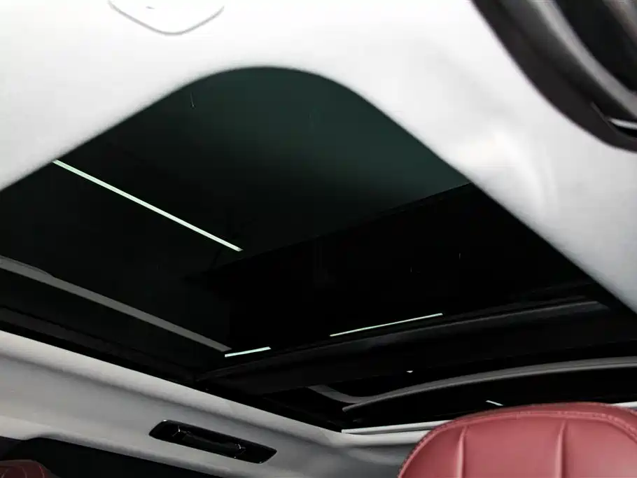 Land Rover Sport 2023 — фото 28