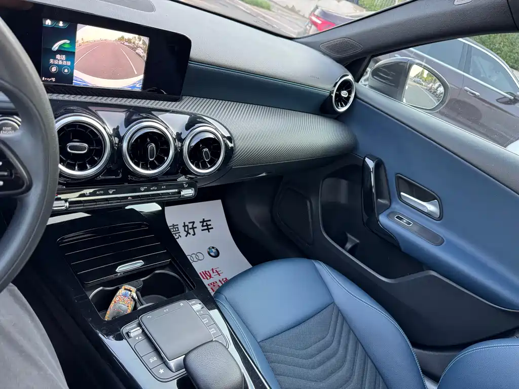 Mercedes-Benz A-Class 2022 — фото 14