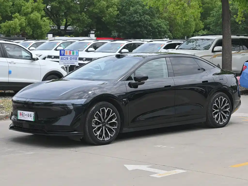 Zeekr 007 2024