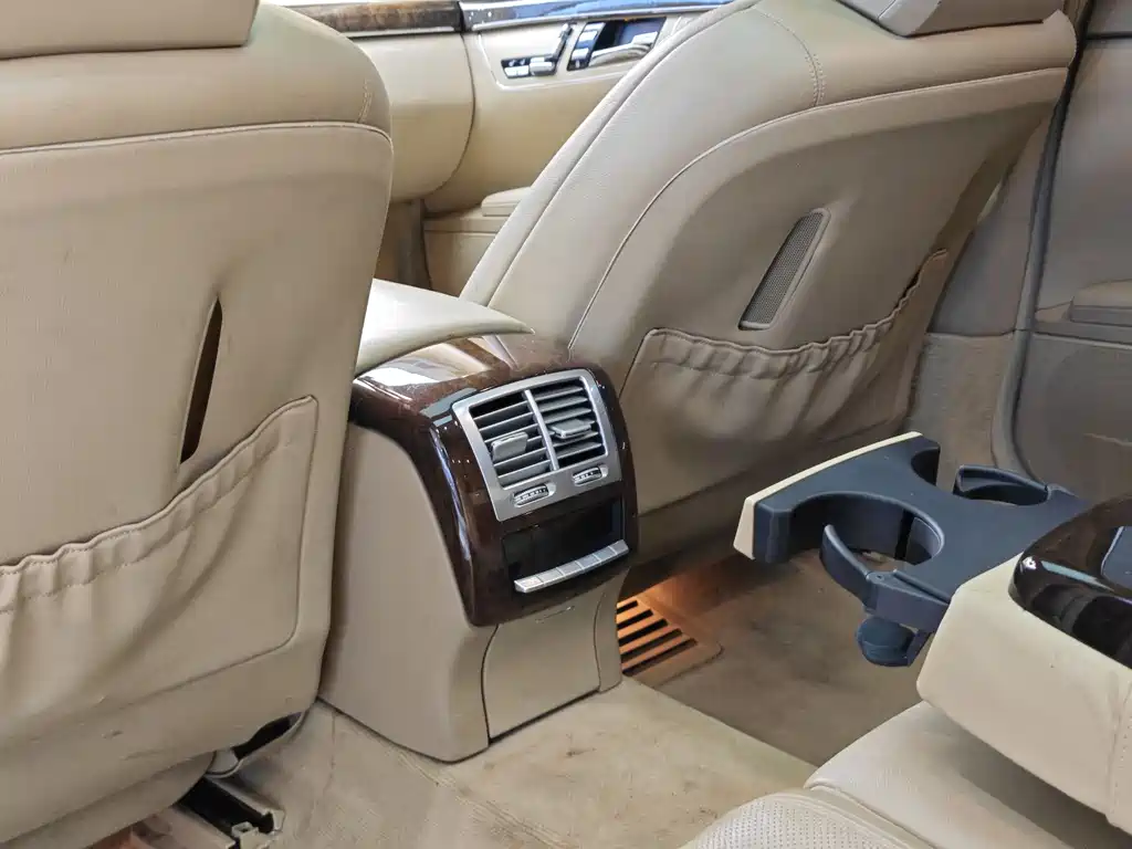 Mercedes-Benz S-Class 2011 — фото 27