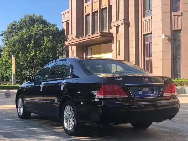 Toyota Crown 2007