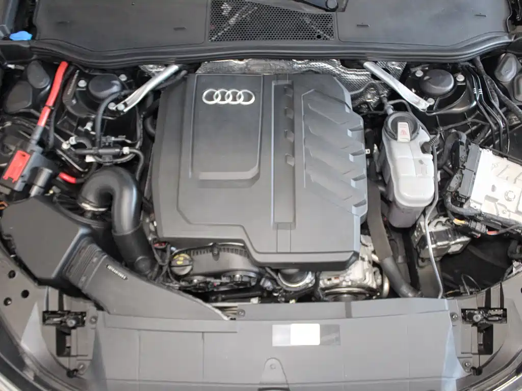 Audi A6L 2023 — фото 11
