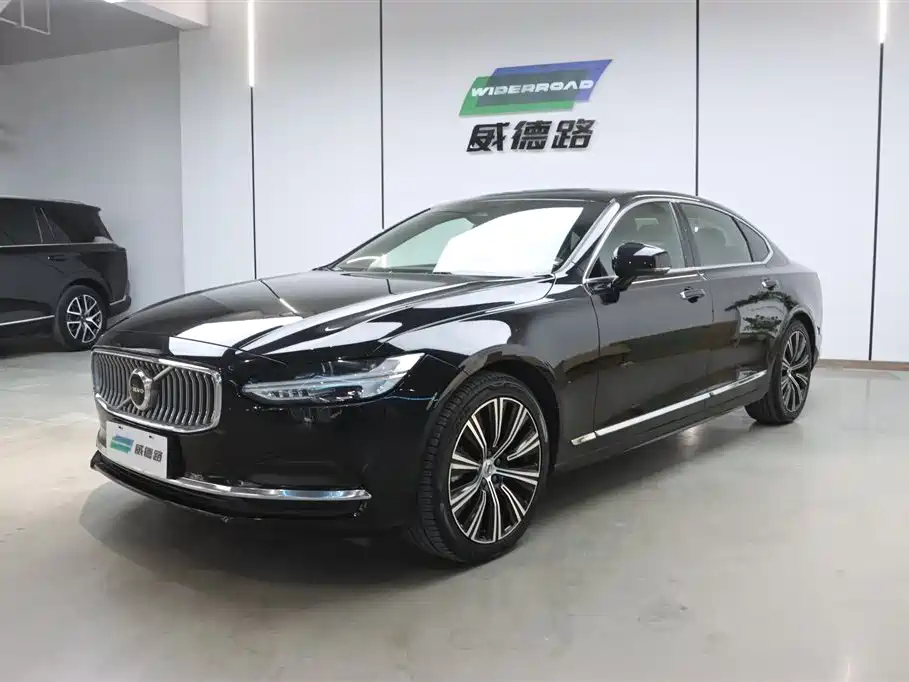 Volvo S90 2022 — фото 1