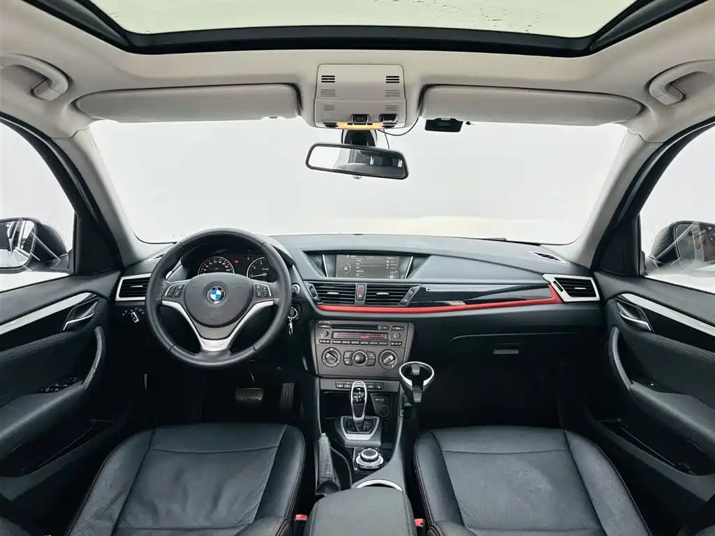 BMW X1 2016 — фото 15