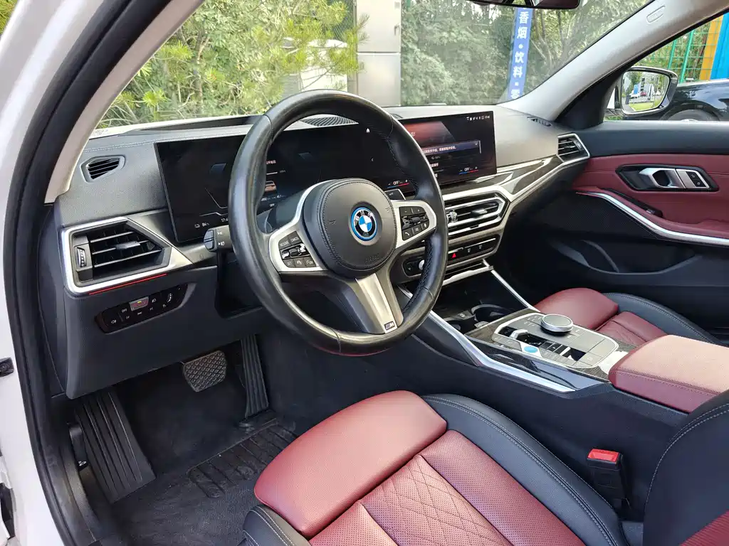 BMW i3 2023 — фото 11