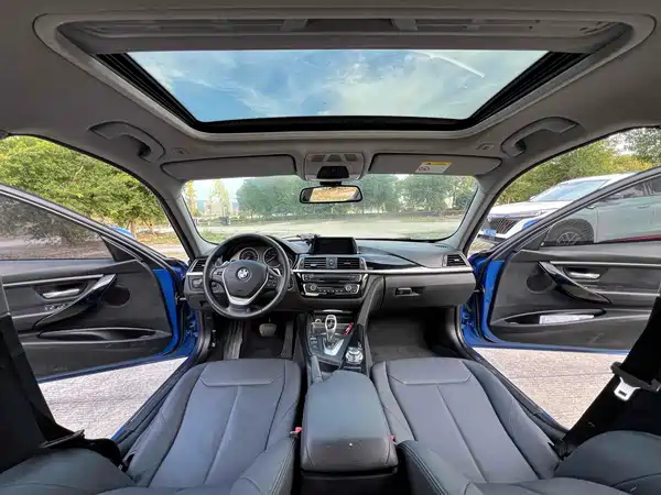 BMW 3 Series 2017